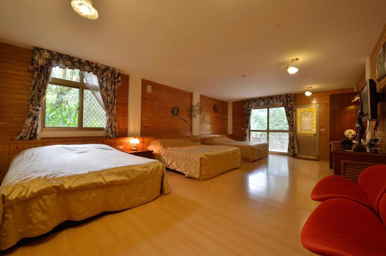 לוגו Shinmingshan Holiday Inn מראה חיצוני תמונה
